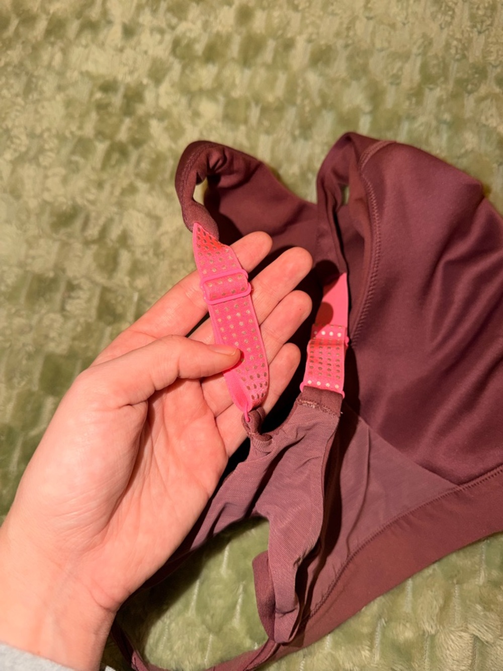 Fabletics medium Full-Sprint High Impact Sports Bra - Dusty Rose - Picture 5 of 7